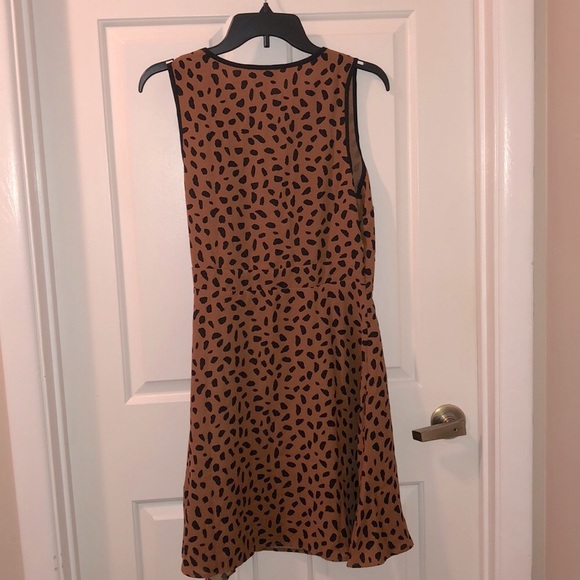 Leopard Wrap Dress - Picture 4 of 5